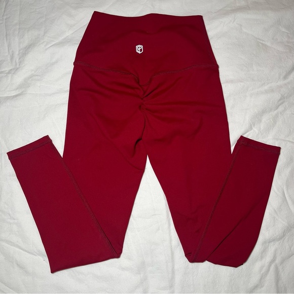 Born Primitive Red women’s XS Leggings - Picture 9 of 10